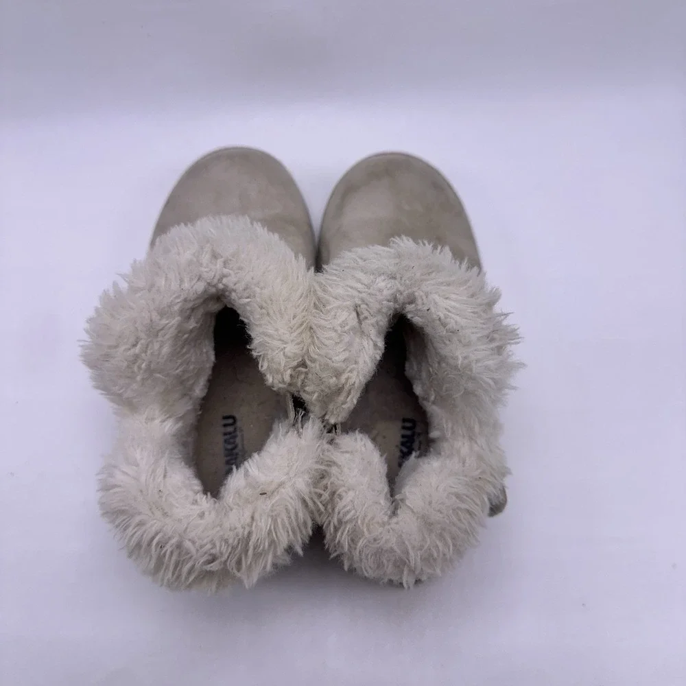 Makalu California Girls Winter Boots Size 2 Cream Faux Fur Bow Ankle Booties